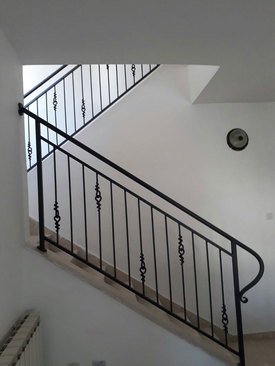 מעקות פנים ירושלים