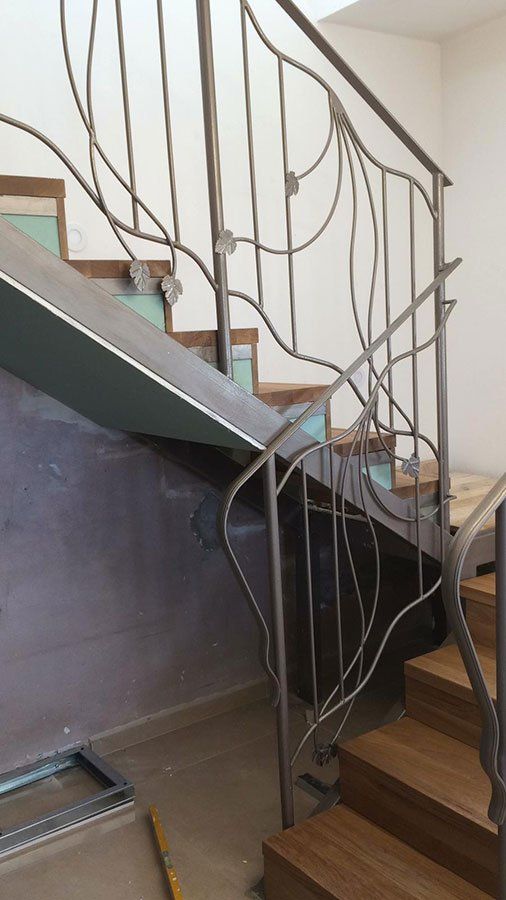 מדרגות בהתאמה אישית