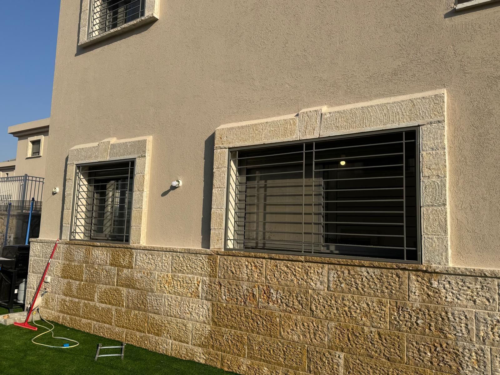 תיקון סורגים