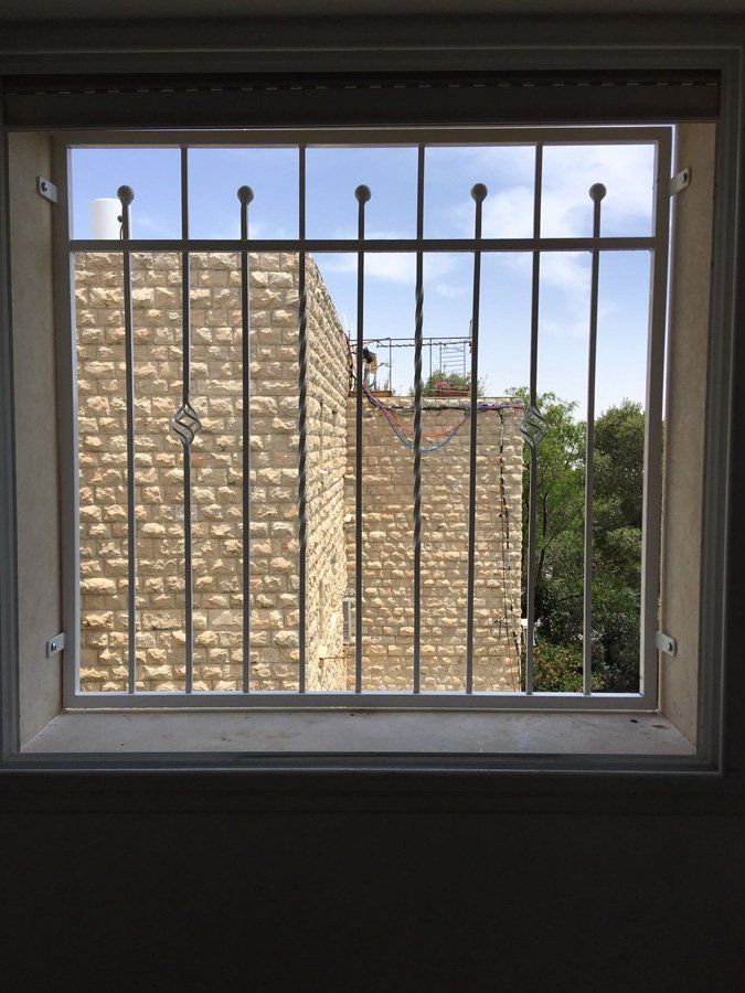 סורגים בהתאמה אישית