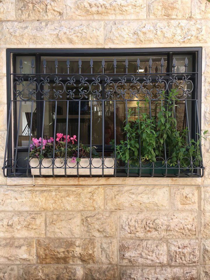 סורגים מעוצבים מברזל