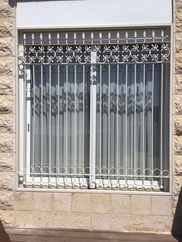 סורגים מעוצבים מברזל