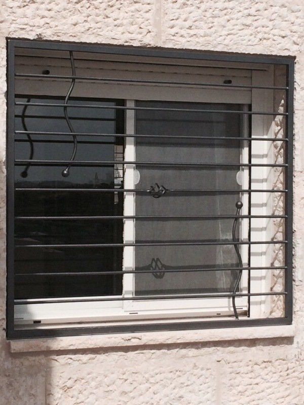 סורגים מעוצבים מברזל