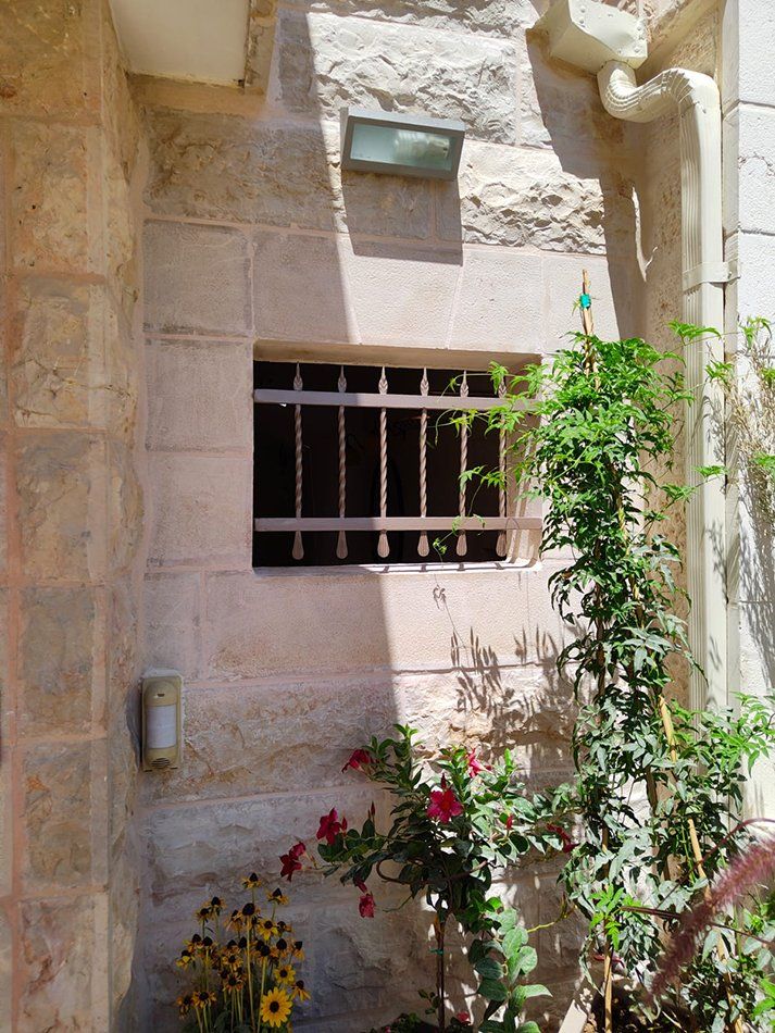 סורגים מעוצבים מברזל