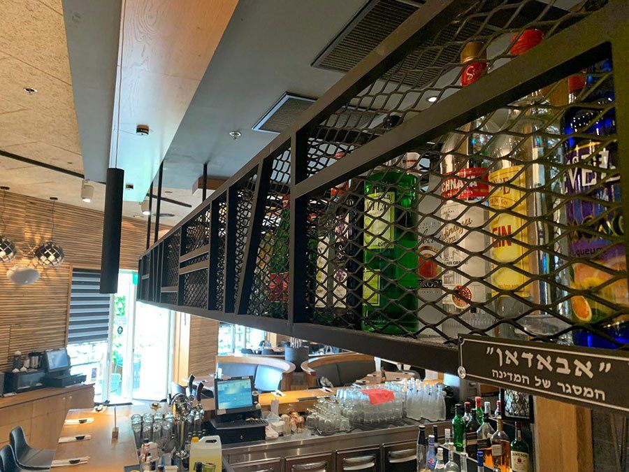 רהיטים מברזל