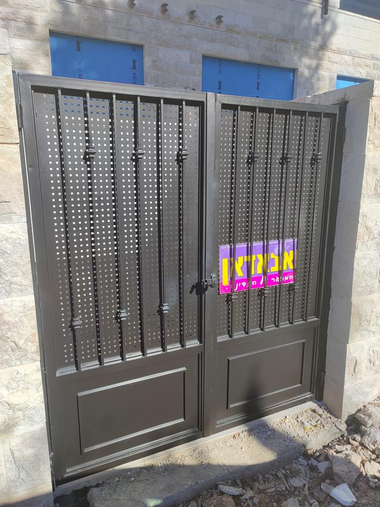 שערים מעוצבים