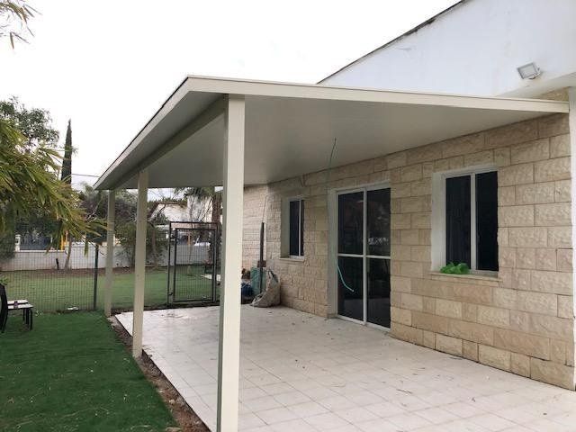 גגות ומבנים מפנלית