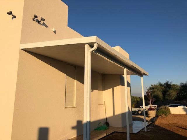 גגות ומבנים מפנלית