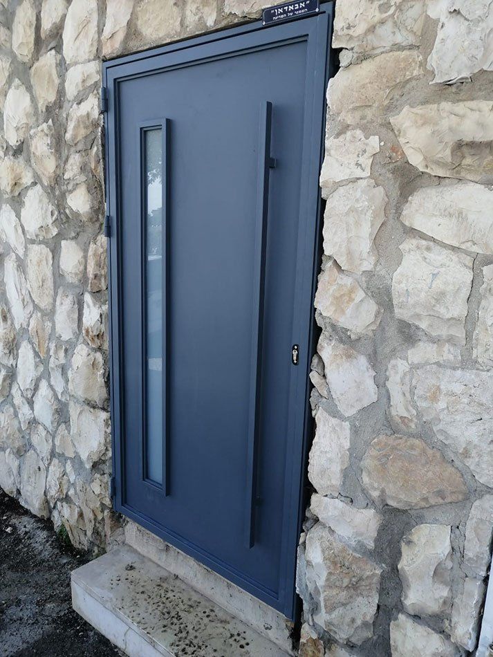 שערים מברזל