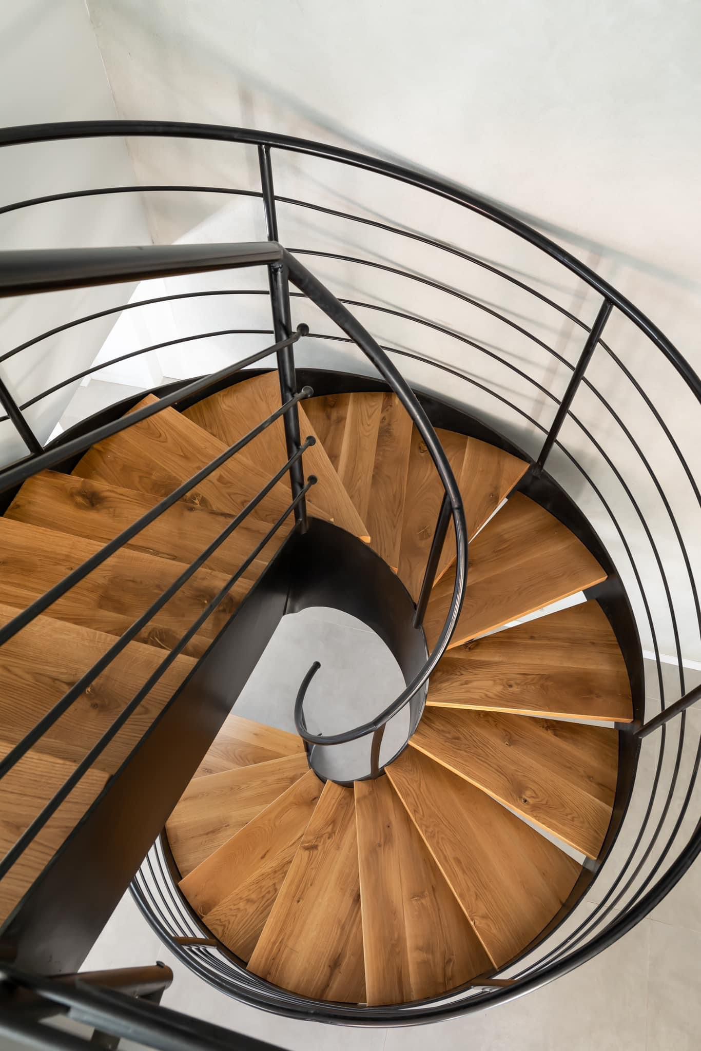 מעקות פנים מעוצבים