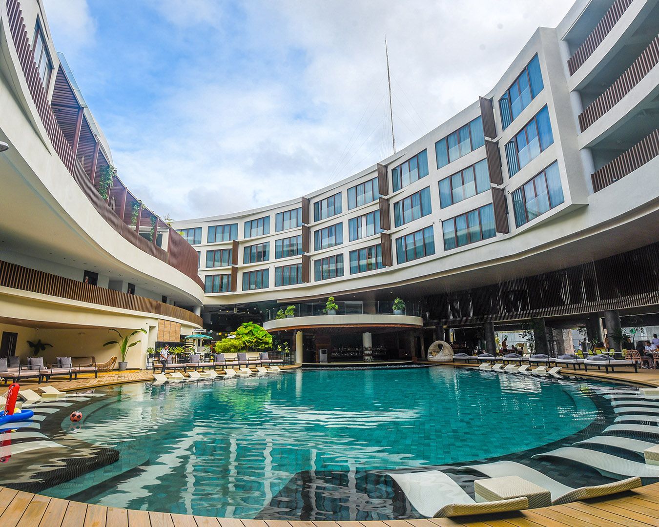 A large swimming pool at Hue Hotels Boracay near station 2