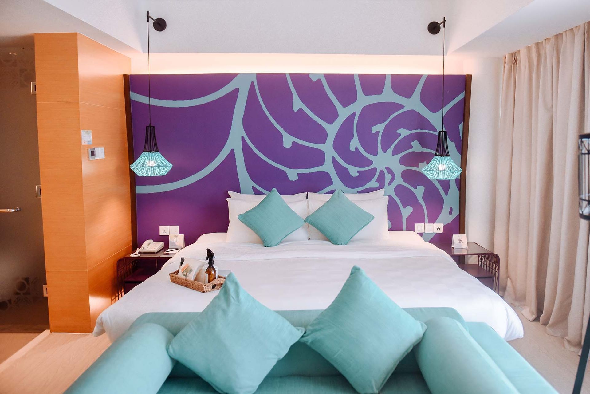 Suite room for couples in Boracay Station 2