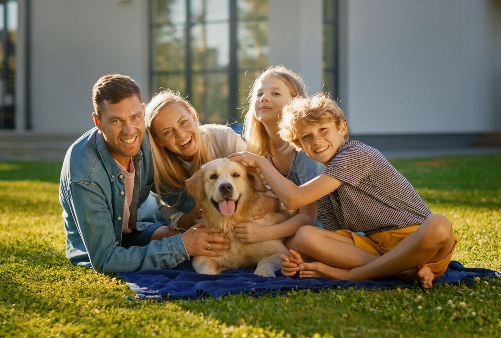 Family with Dog — Currumbin, QLD — Currumbin Vet Surgery