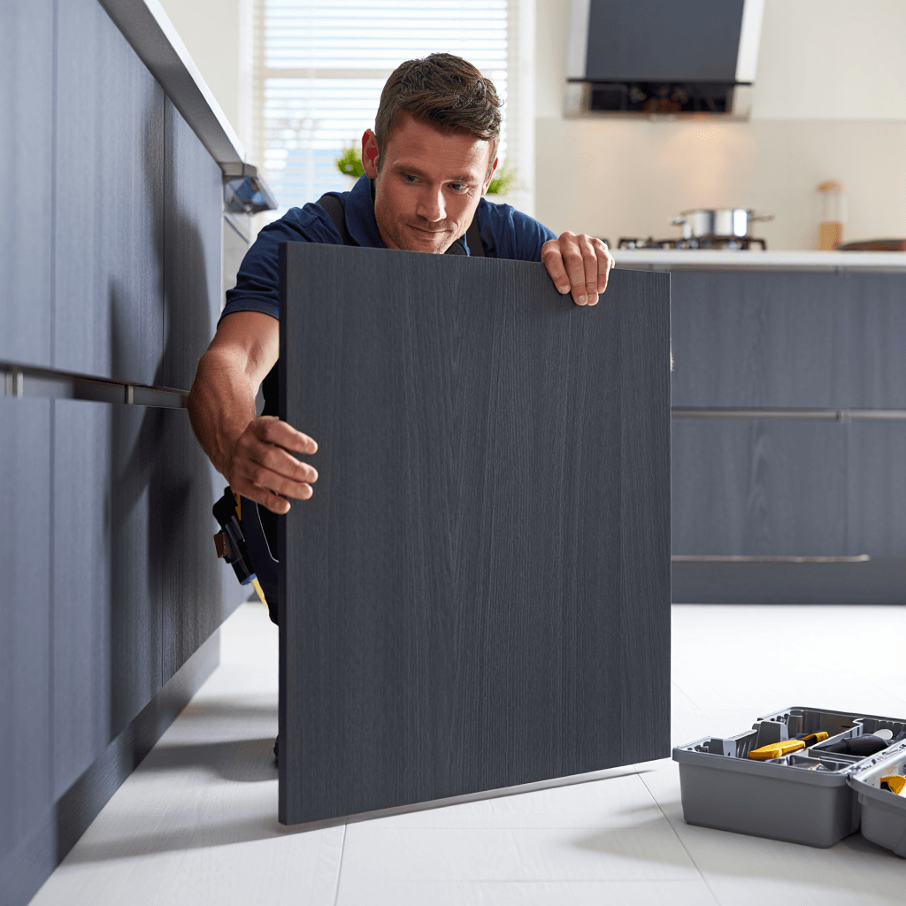 Constractor building furniture 3