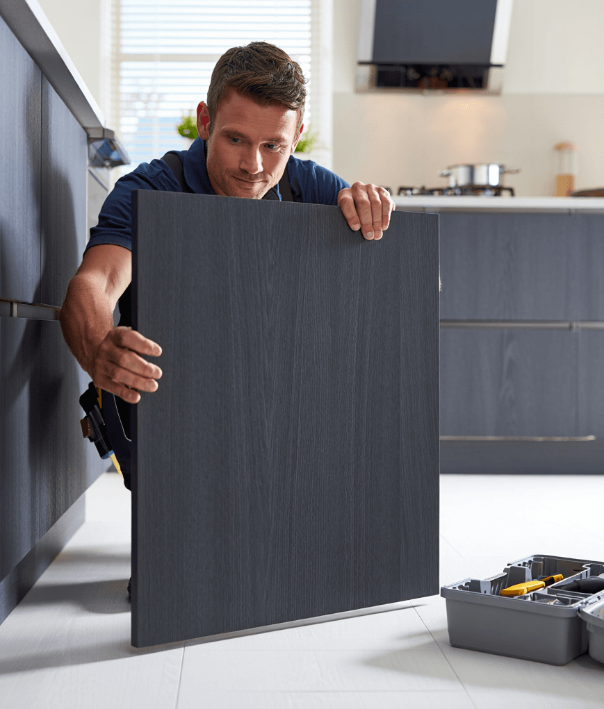 Constractor building furniture 3