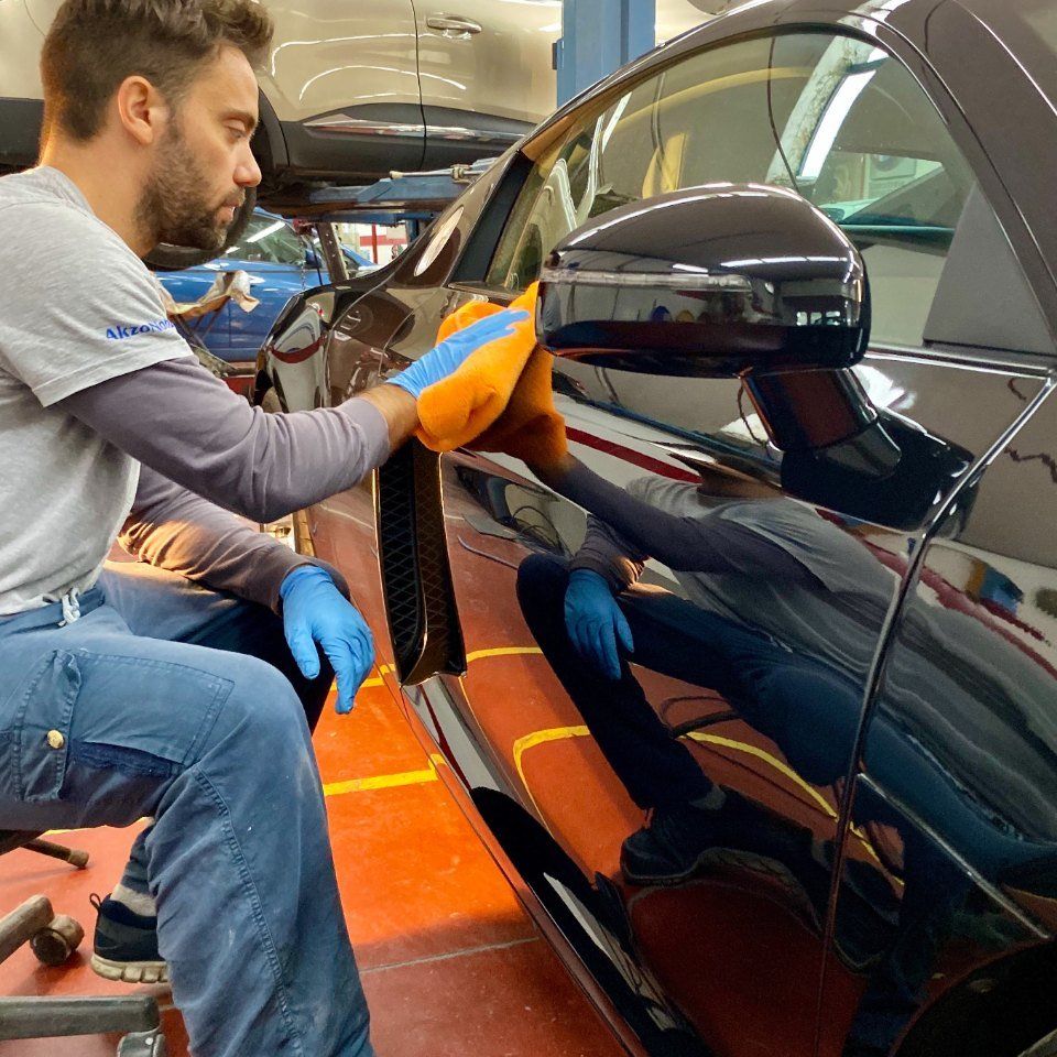 rappresentazione servizio di sanificazione autoveicoli