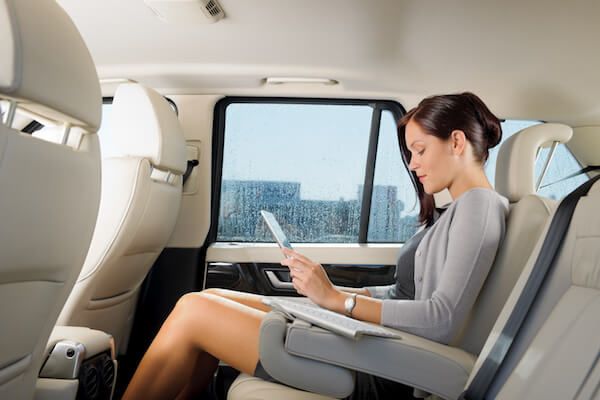 corporate airport transportation service to Newark Airport