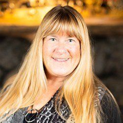 Cindy Rawlings — South Lake Tahoe, CA — South Tahoe Chamber of Commerce