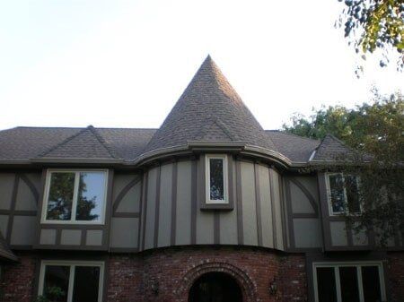 Curved Gutters — Gutters in Kansas City, MO