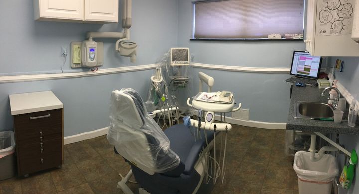 Dentist showing teeth x-ray — Waynesboro, VA — Bream Family Dental