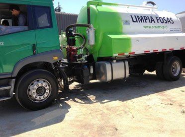 Seramsep camión cisterna