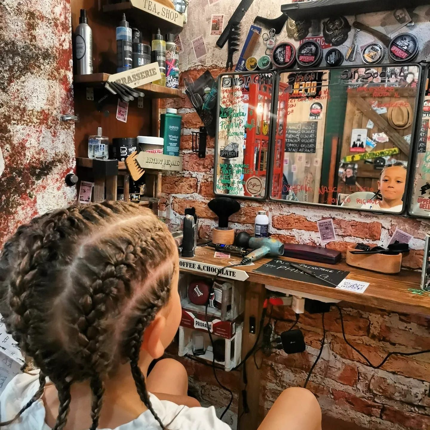 caffetteria pacini barber shop