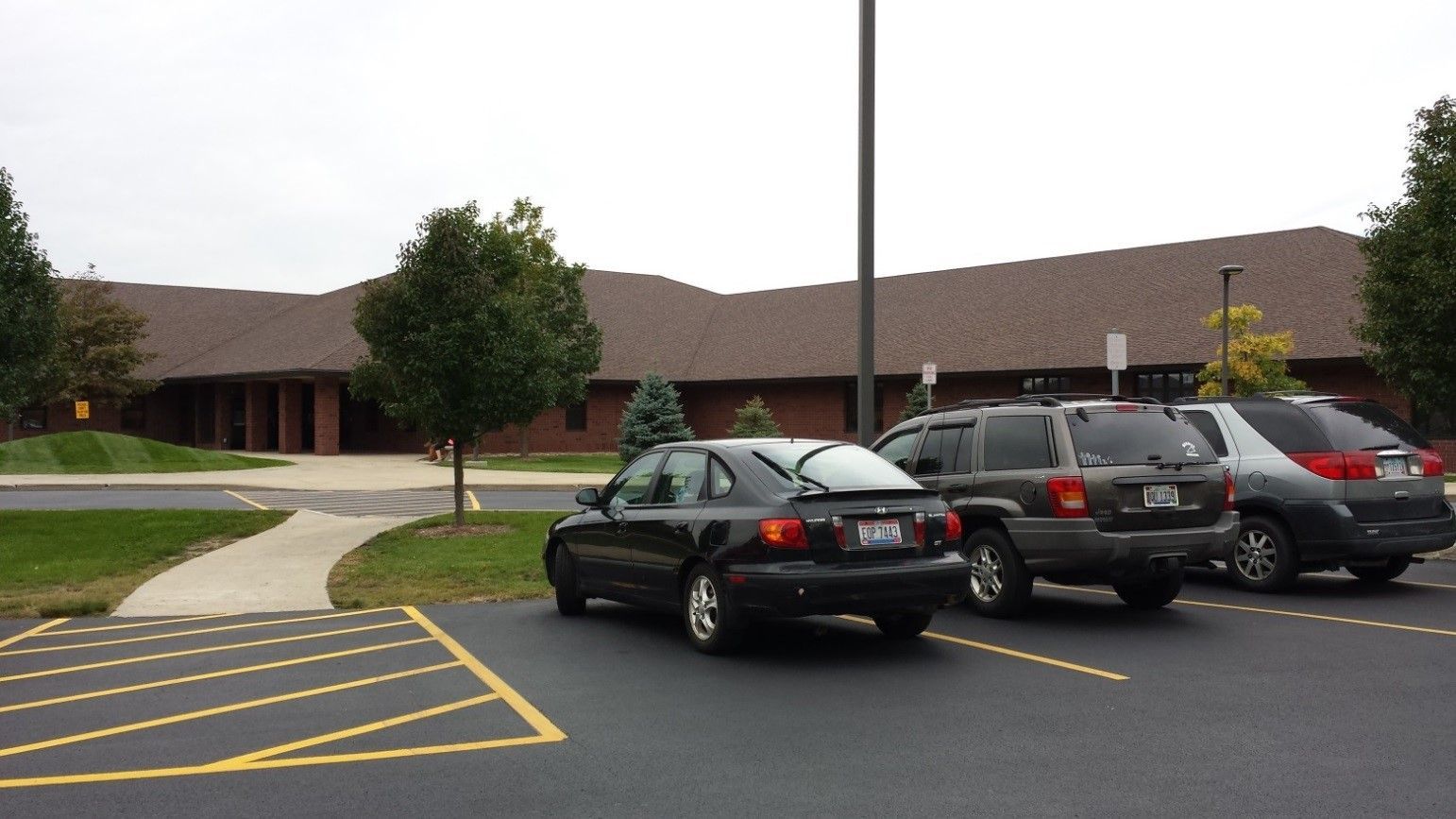 A&A Engineering - One story elementary school image 2