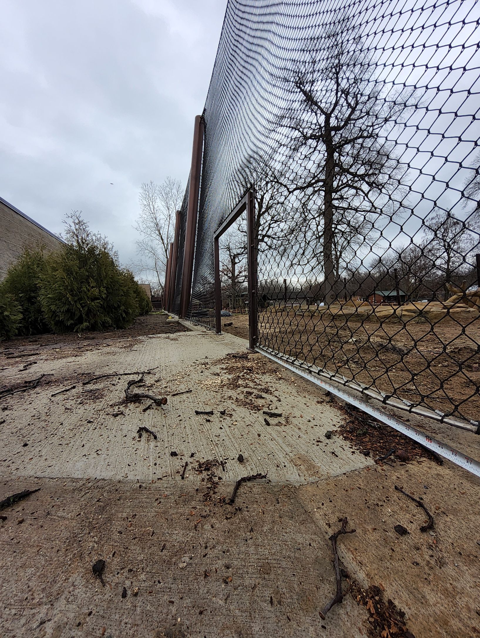 A&A Engineering - Zoos - Bear caging image 1