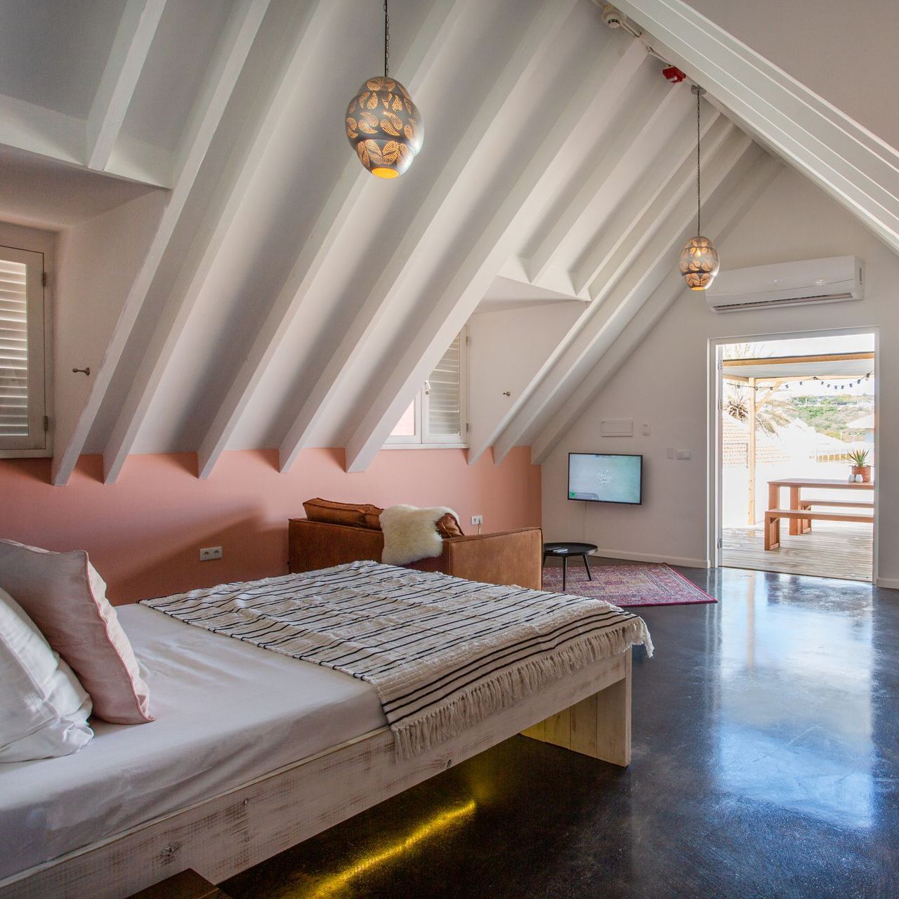 Boho Curacao Loft Style Aparte Room