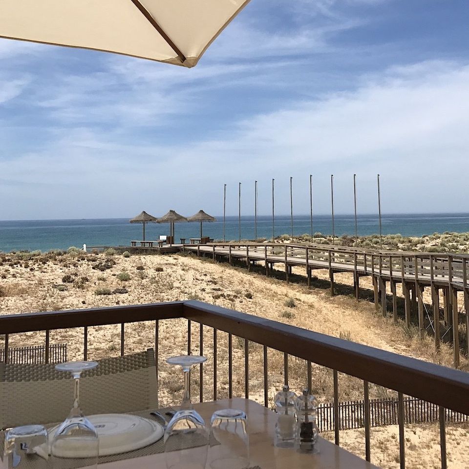 portugal love 2 passos restaurant praia do ancao sea view roof top bar