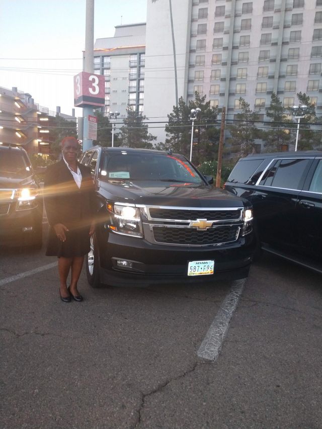 Sunni — Atlanta, GA — At Your Service Executive Limousine & Black Car Service