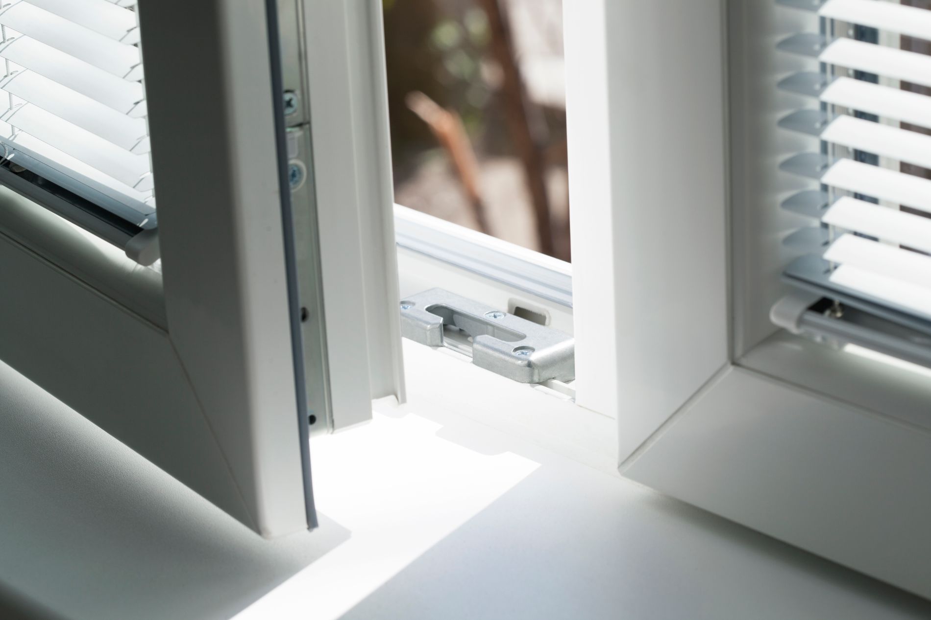 sistemi di chiusura per finestre in pvc