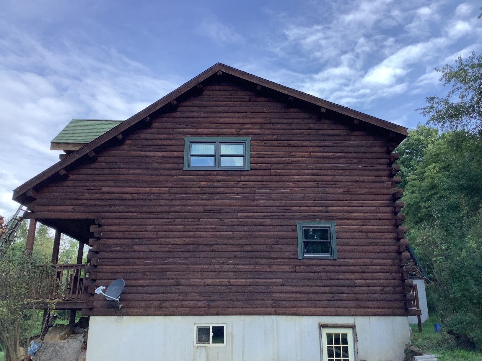 log cabin siding cleaning