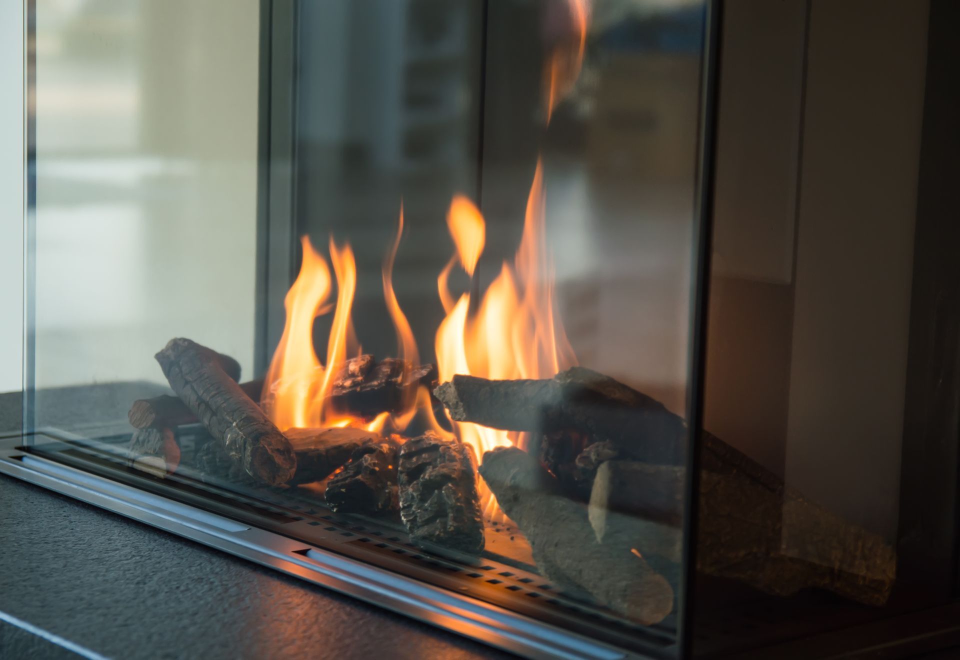 Gas Fireplaces Vented vs. Vent Free Which is Right for You?