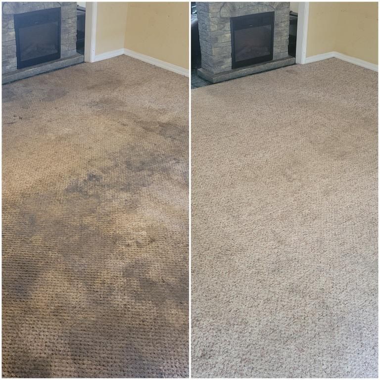 Before and after carpet cleaning: soiled carpet on the left and clean carpet on the right in a room.