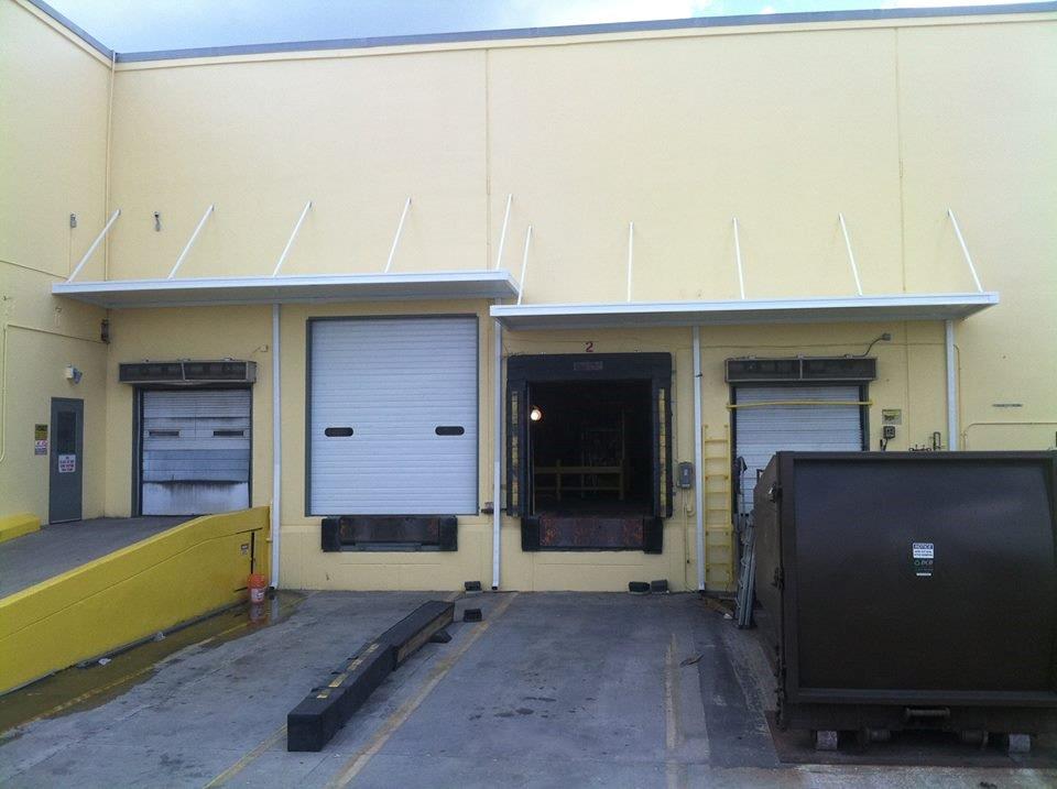 Retail Entrance Awnings — Winter Haven, FL — Parker's Custom Canvas