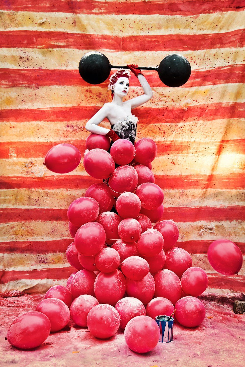 Ganz leicht. Ein Kunstwerk von Phil Porter