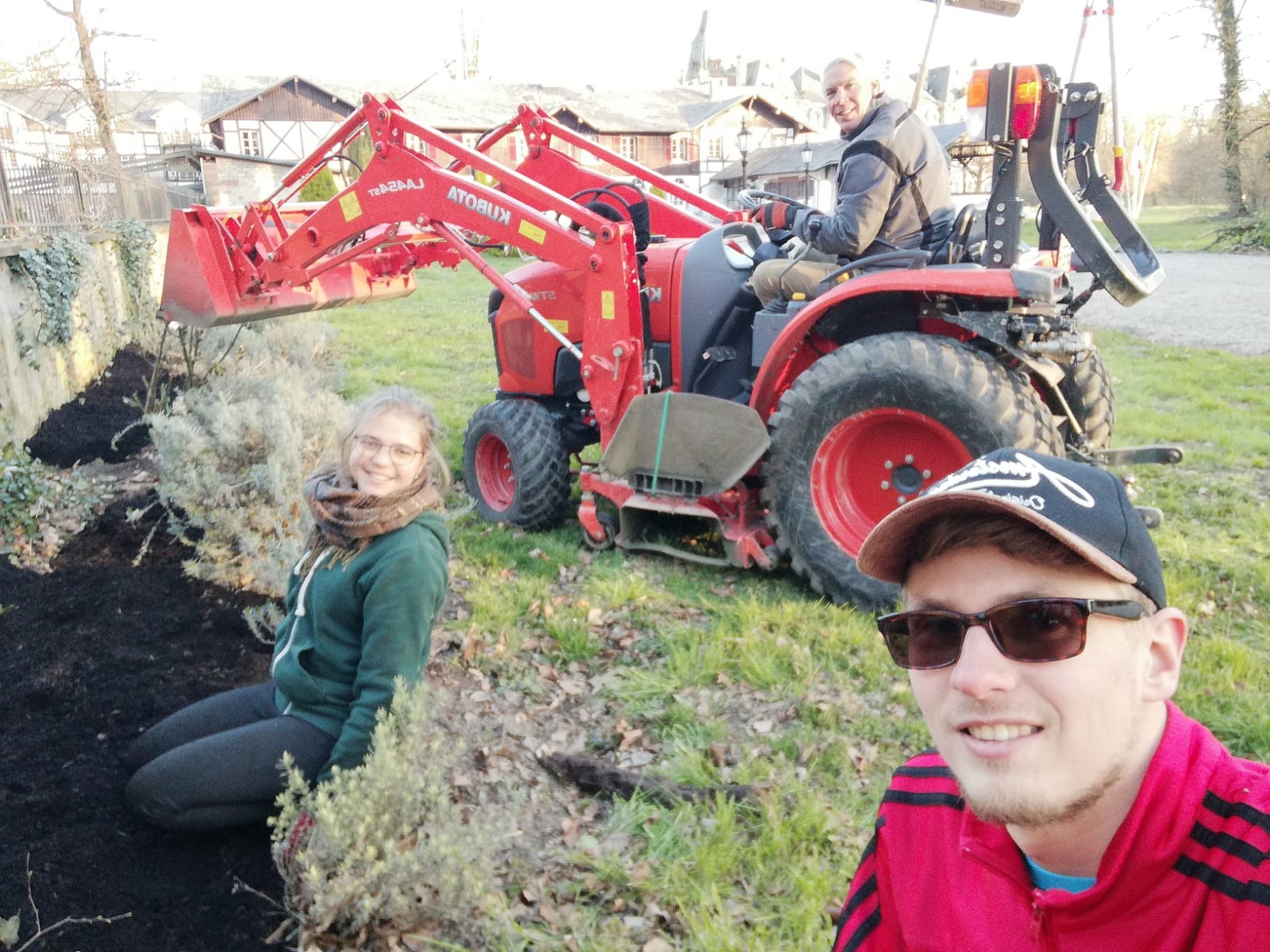 PHOTO TERRASSEMENT PARC DE POURTALES