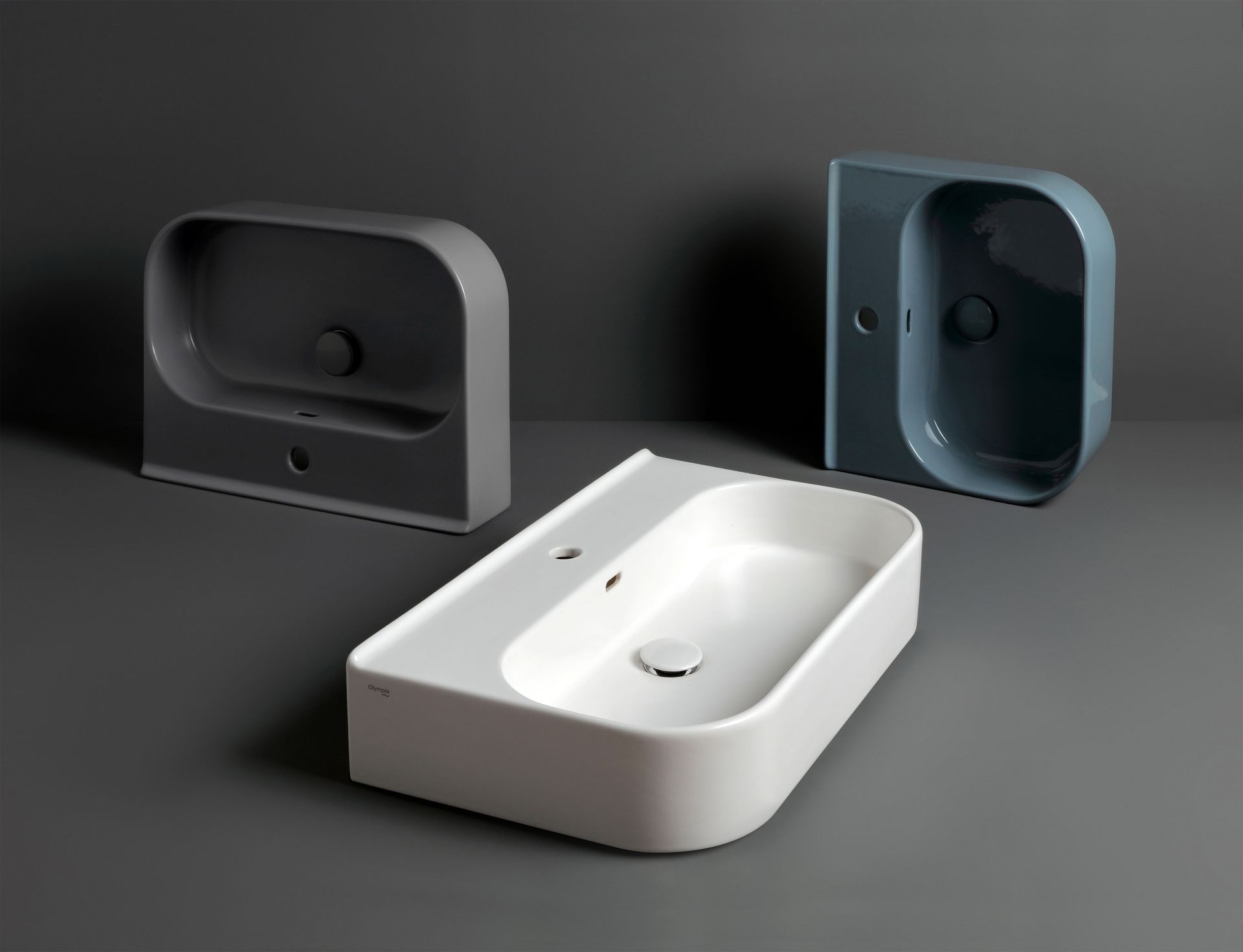 lavabo rectangulaire sur plan en bois