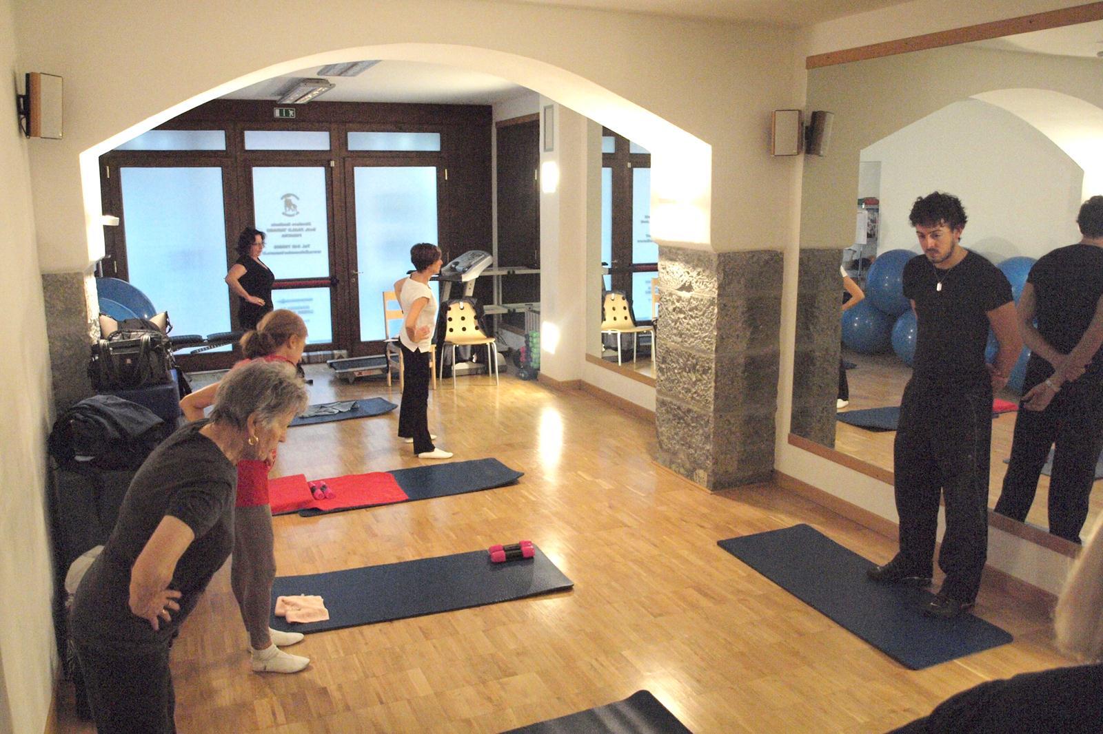 fisioterapia trieste, medico chirurgo fisiatra trieste, riabilitazione trieste, tecniche riabilitative trieste, visite fisiatriche trieste, fisiokinesiterapia trieste, centro di fisioterapia trieste, centro di riabilitazione trieste, fisiocenter trieste, fisioterapia riabilitazione trieste, chirurgo fisiatra trieste, medico fisiatra trieste, chinesi trieste, laser tireste, olettroterapie trieste, ultrasuoni trieste, manipolazioni vertebrali trieste, tecniche di medicina manuale trieste, massoterapia trieste, pompage tireste, mesoterapia trieste, infiltrazioni endoarticoari trieste,  ginnastica medica trieste, neuro tape trieste