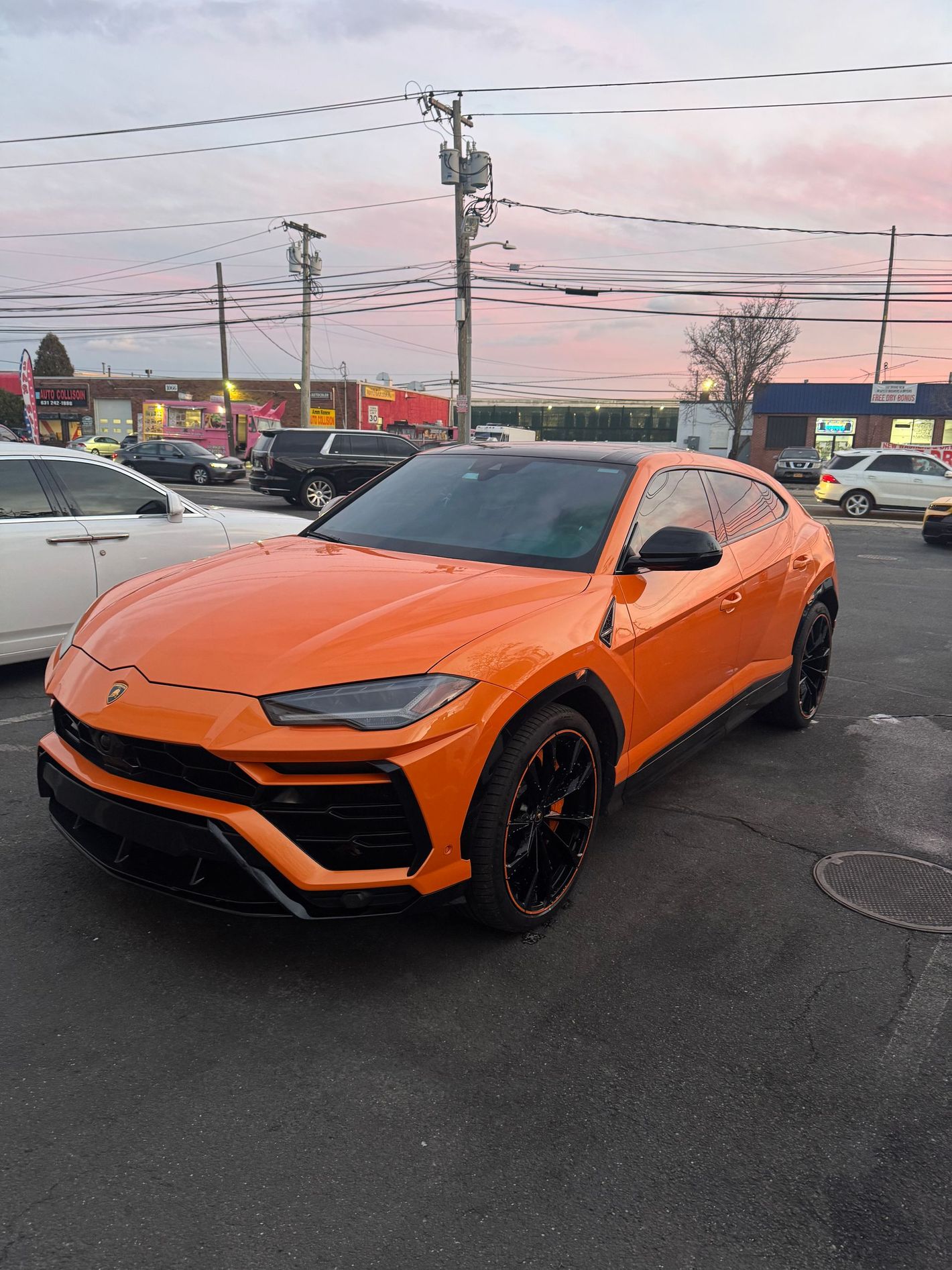 Lamborghini Urus detailed interior and exterior