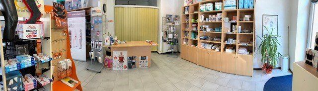 Scaffali negozio ortopedia