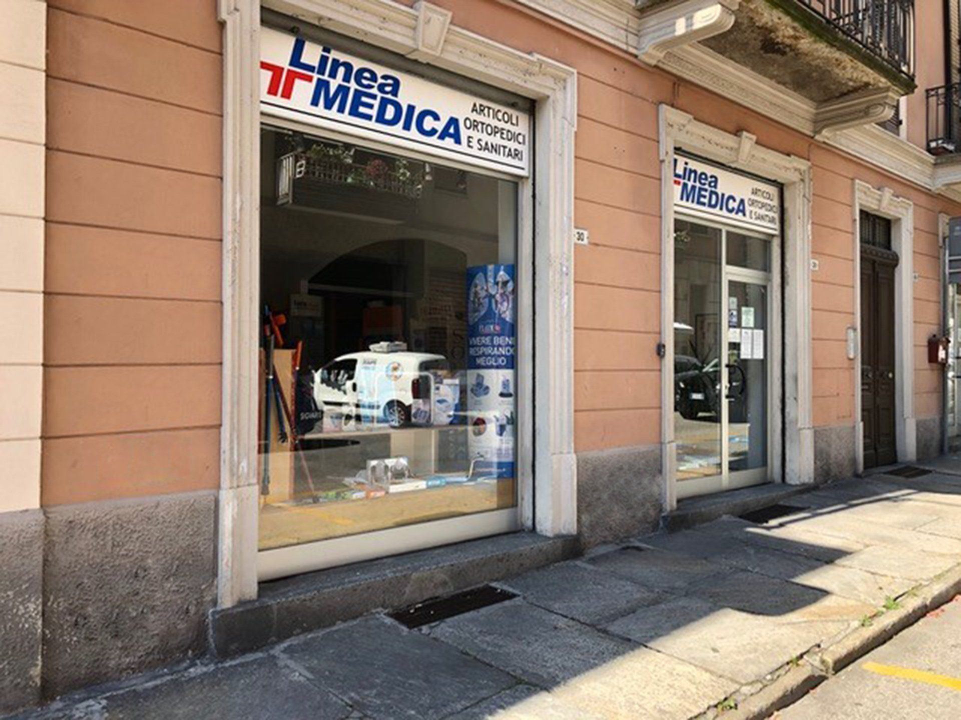 esterno negozio ortopedia