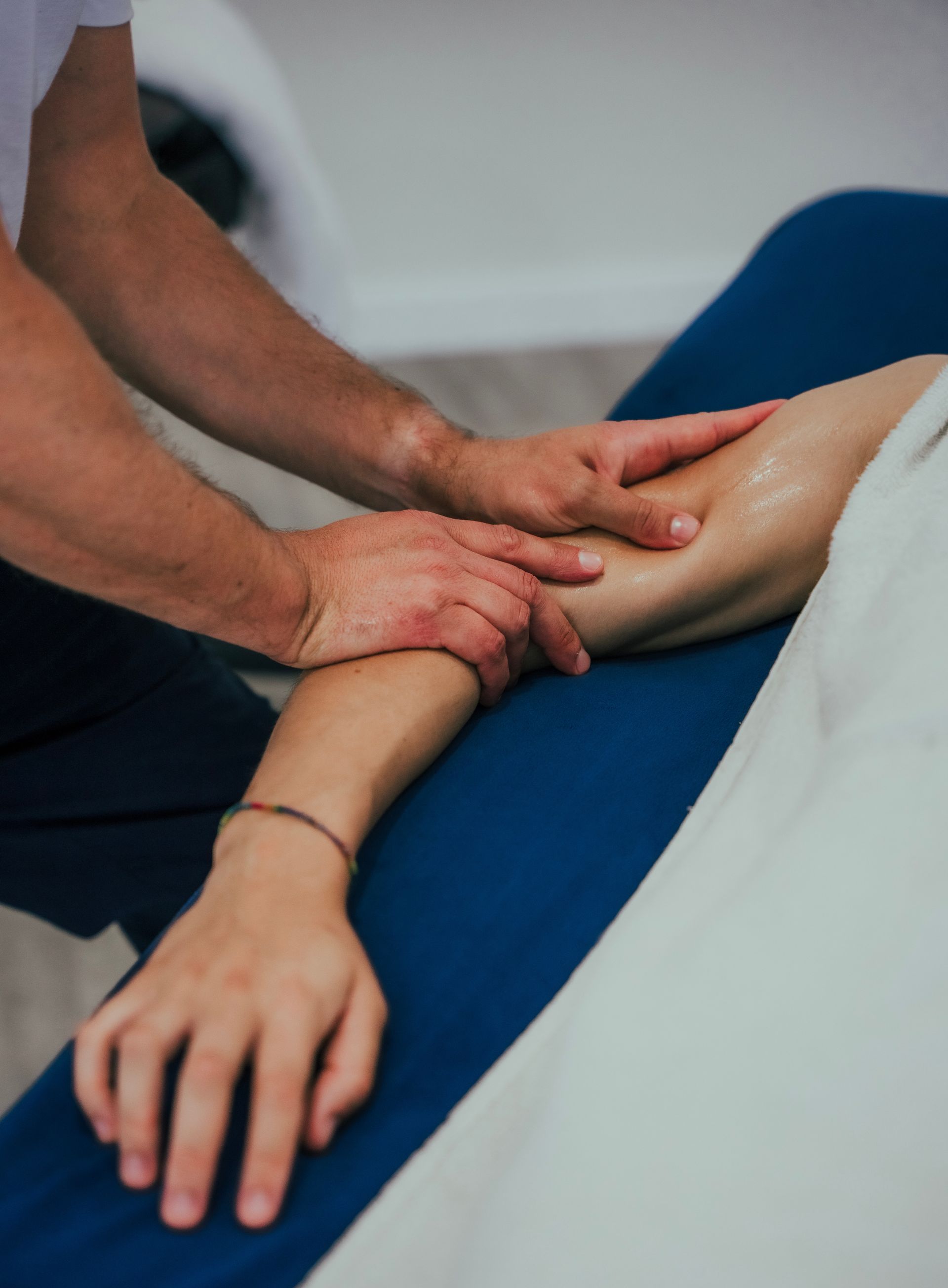 Physiotherapy Funchal, Physiotherapy Calheta, what is lymphatic drainage massage, how to improve lymph system, lymph drainage