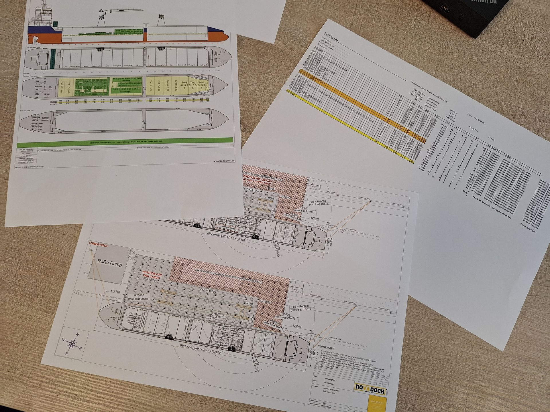 technical drawings of marine cargo P&i case in color