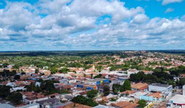 Avenida no bairro Santa Terezinha, em Paraguaçu, Minas Gerais