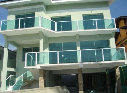 Sacadas e Janelas Envidraçadas | Vidraçaria Casa Verde