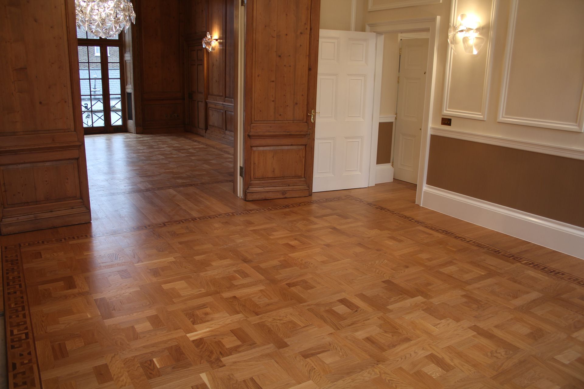 Baker Street London Residence with Prime Grade Oak Parquet flooring in multiple rooms