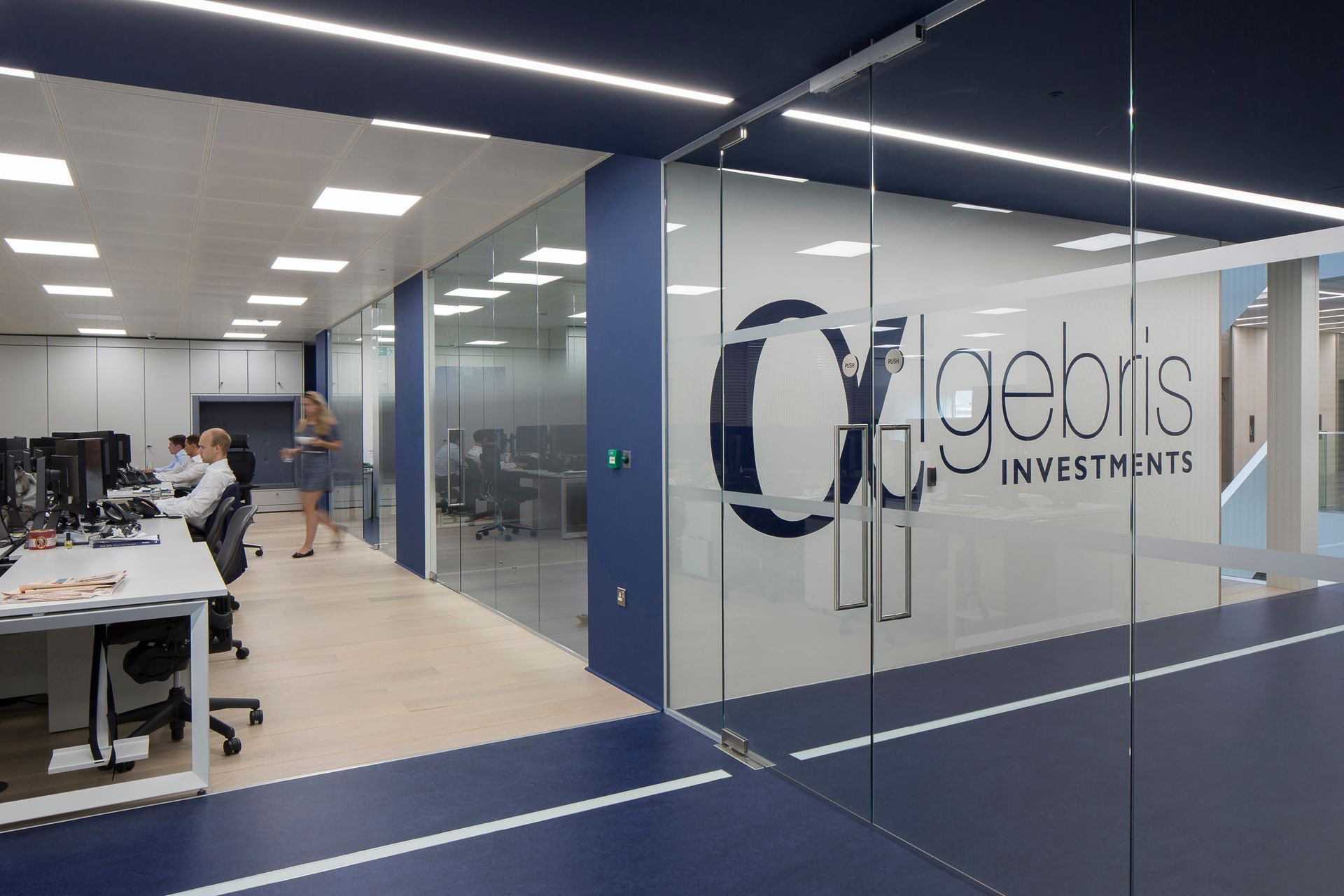 Offices fitted with White Oil Flooring at Algebris Investment 