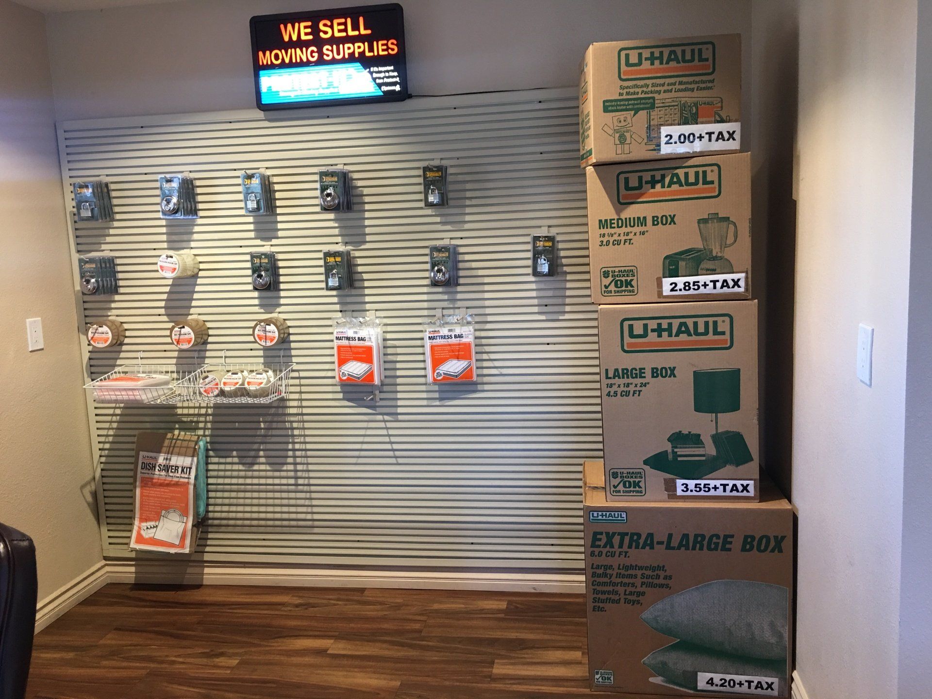 Associated Self Storage l Miramar Self Storage Rates l San Diego, CA